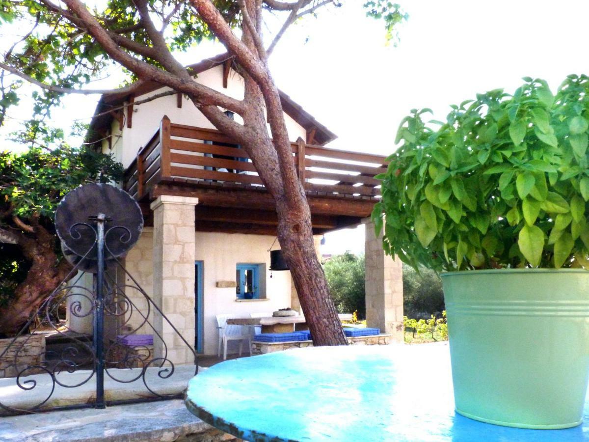 Villa Antonia Almirida المظهر الخارجي الصورة